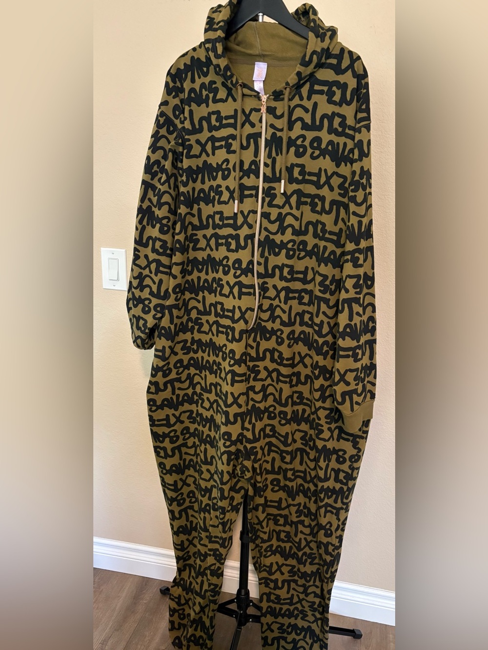 Savage X Fenty Olive Green and Black All-Over Graphic Zip-Up Sweater Hoodie